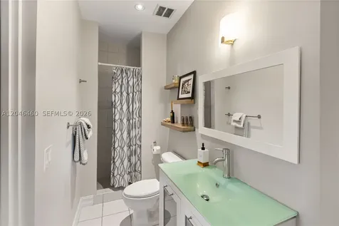 737 Alhambra Circle Coral Gables FL 33134