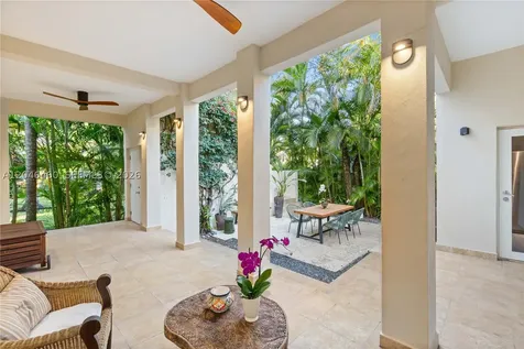 737 Alhambra Circle Coral Gables FL 33134