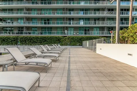79 SW 12th Street Miami FL 33130