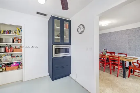 3620 NW 24th Street Lauderdale Lakes FL 33311