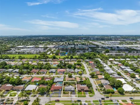 3620 NW 24th Street Lauderdale Lakes FL 33311