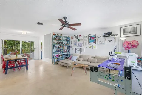 3620 NW 24th Street Lauderdale Lakes FL 33311