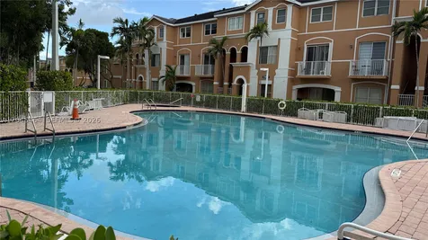 17720 NW 73rd Avenue Hialeah FL 33015