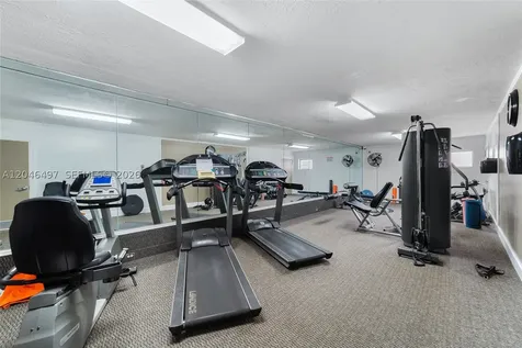 2201 NE 66th Street Fort Lauderdale FL 33308