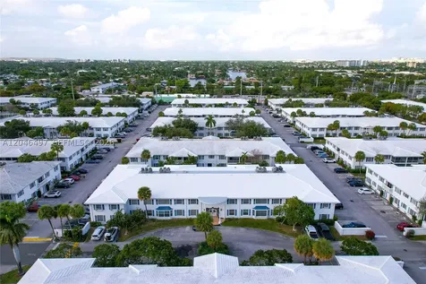 2201 NE 66th Street Fort Lauderdale FL 33308