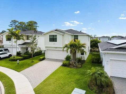 6018 Henderson Way West Palm Beach FL 33415