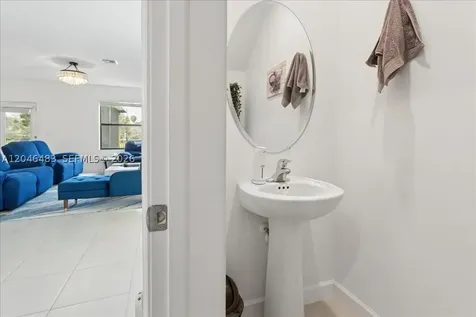 6018 Henderson Way West Palm Beach FL 33415