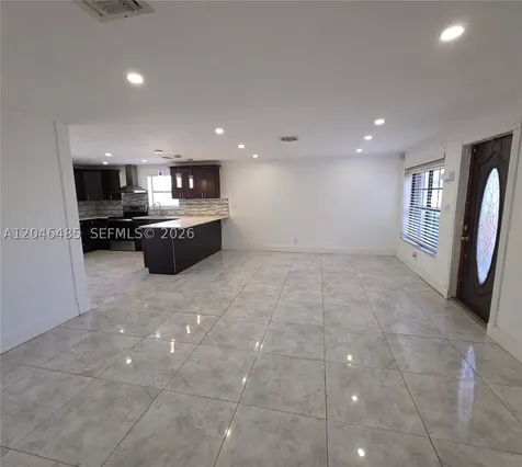 323 NW 4th Place Deerfield Beach FL 33441