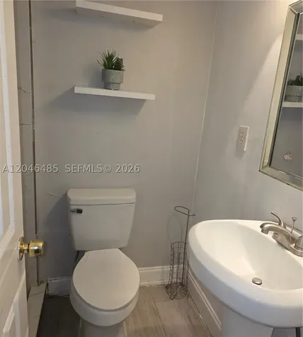323 NW 4th Place Deerfield Beach FL 33441