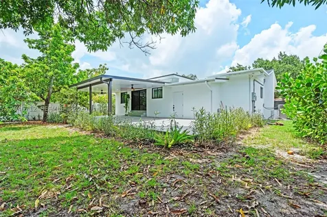 56 Whitethorn Drive Miami Springs FL 33166
