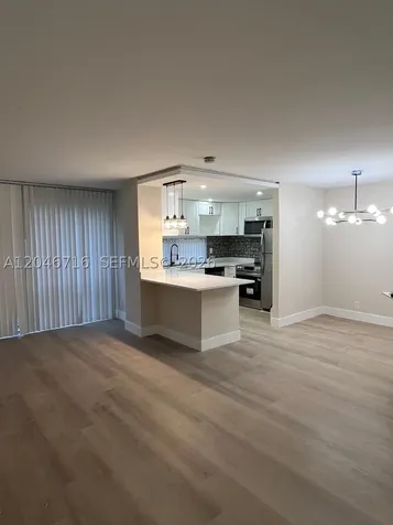 17021 N Bay Road Sunny Isles Beach FL 33160