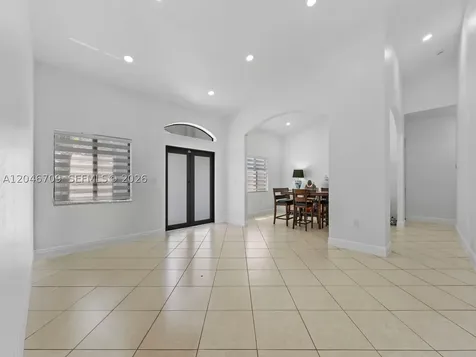 13205 SW 218th Terrace Miami FL 33170