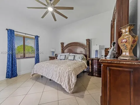 13205 SW 218th Terrace Miami FL 33170