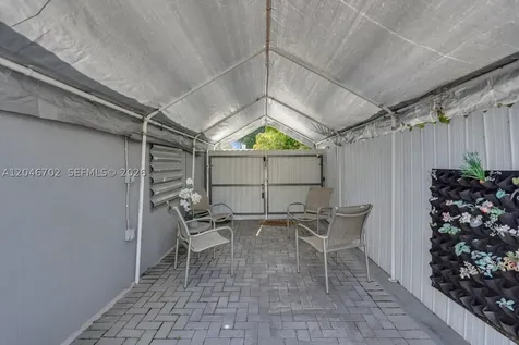 801 NW 17th Court Miami FL 33125