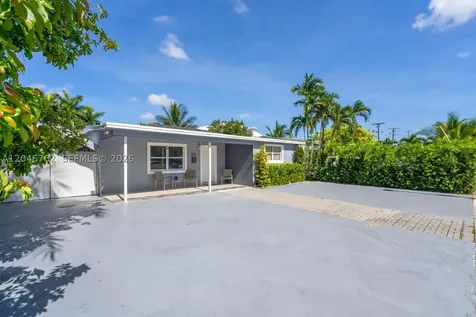 801 NW 17th Court Miami FL 33125