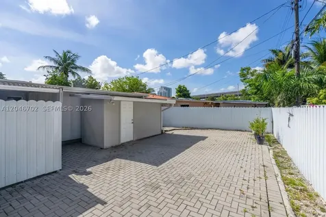 801 NW 17th Court Miami FL 33125
