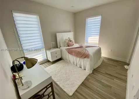 8256 NW 48th Terrace Doral FL 33166