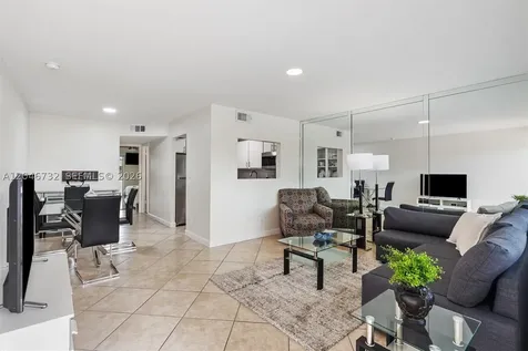 9101 Sunrise Lakes Boulevard Sunrise FL 33322