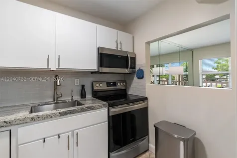 9101 Sunrise Lakes Boulevard Sunrise FL 33322