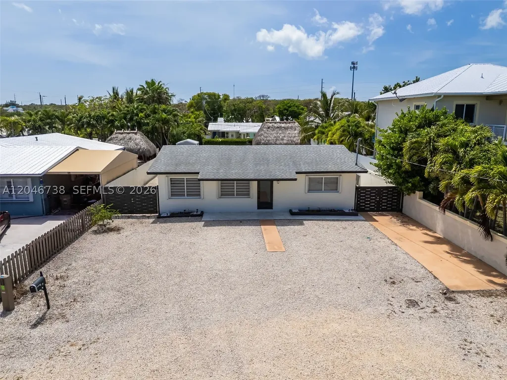 16 Fishermans Trail Key Largo FL 33037