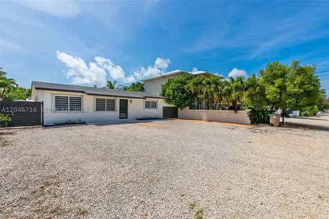 16 Fishermans Trail Key Largo FL 33037
