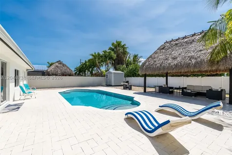 16 Fishermans Trail Key Largo FL 33037