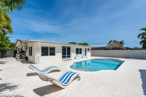 16 Fishermans Trail Key Largo FL 33037