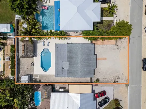 16 Fishermans Trail Key Largo FL 33037