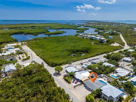 16 Fishermans Trail Key Largo FL 33037