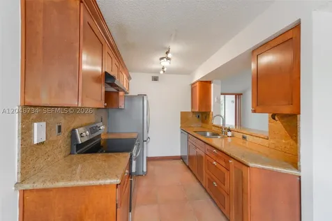 4990 NW 97th Place Doral FL 33178