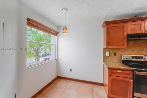 4990 NW 97th Place Doral FL 33178