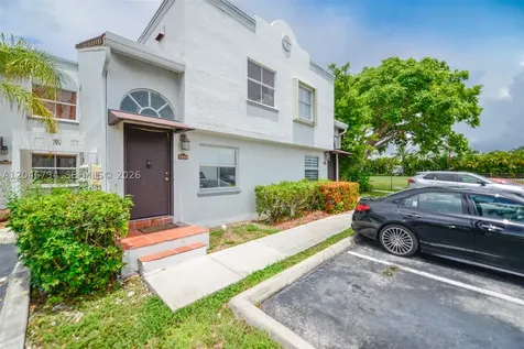 4990 NW 97th Place Doral FL 33178