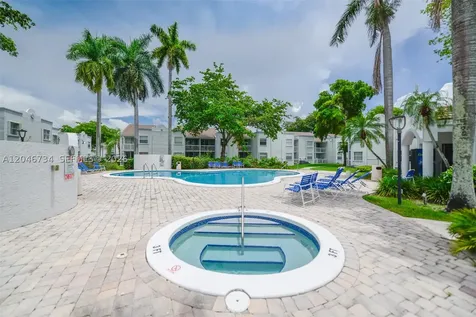 4990 NW 97th Place Doral FL 33178