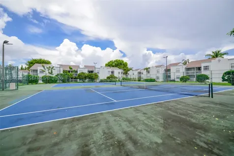 4990 NW 97th Place Doral FL 33178