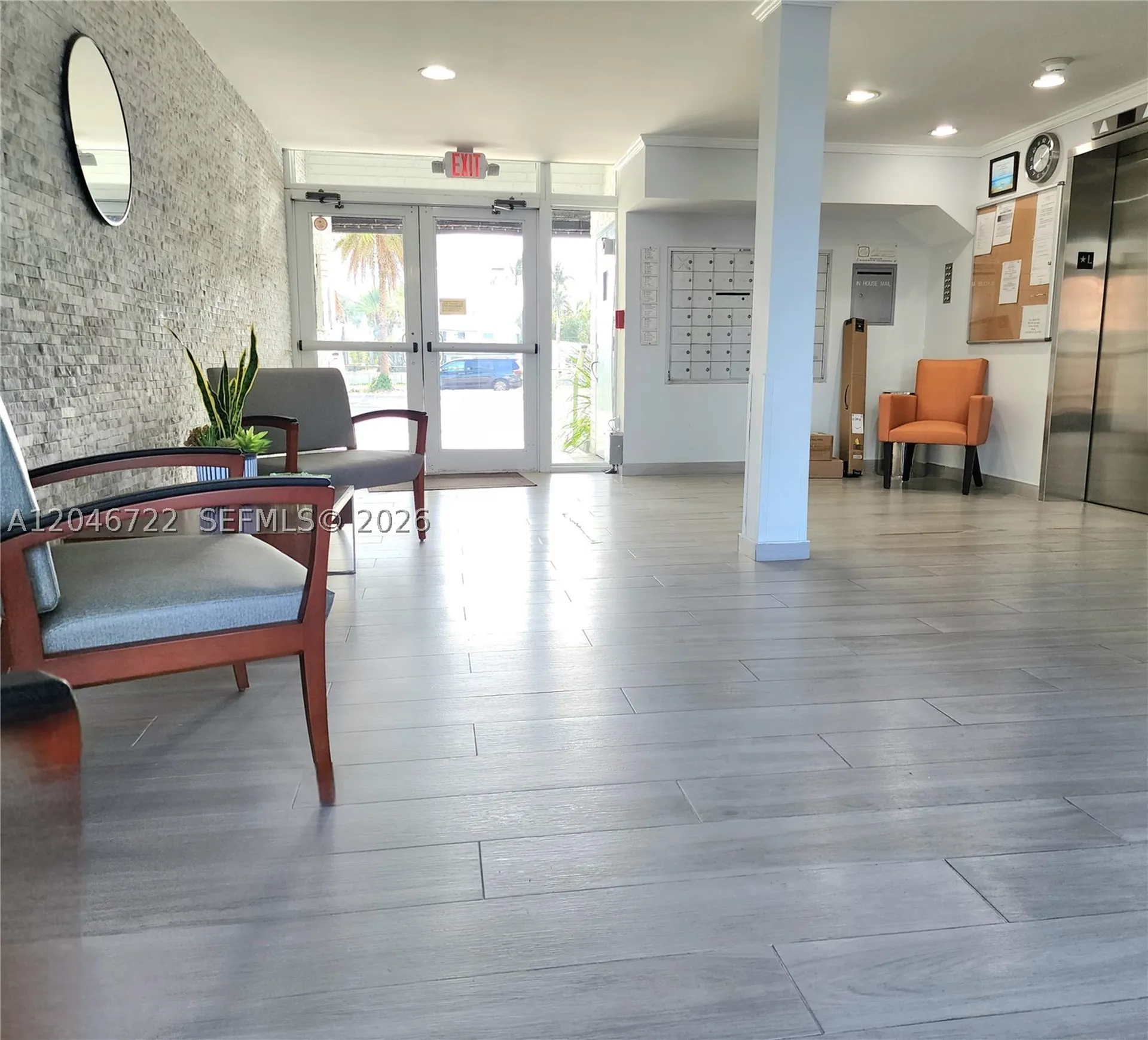 211 S Ocean Drive Hollywood FL 33019