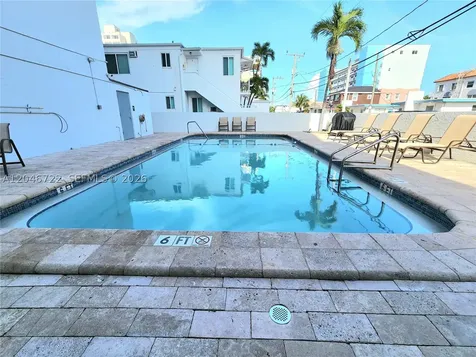 211 S Ocean Drive Hollywood FL 33019