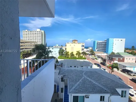 211 S Ocean Drive Hollywood FL 33019