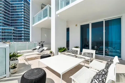50 S Pointe Drive Miami Beach FL 33139
