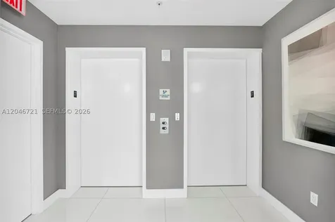 50 S Pointe Drive Miami Beach FL 33139
