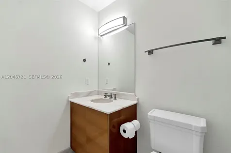 50 S Pointe Drive Miami Beach FL 33139