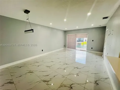 12526 NW 11th Trail Miami FL 33182