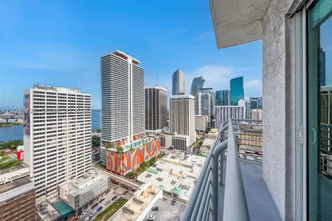 133 NE 2nd Avenue Miami FL 33132