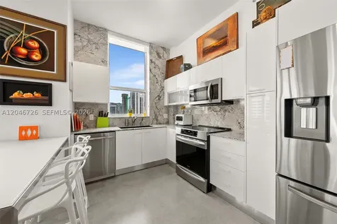 133 NE 2nd Avenue Miami FL 33132