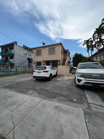 1036 NW 3rd Street Miami FL 33128