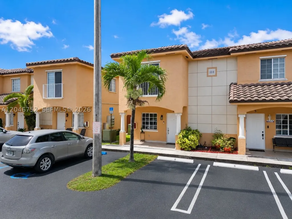 3539 W 76th Street Hialeah FL 33018