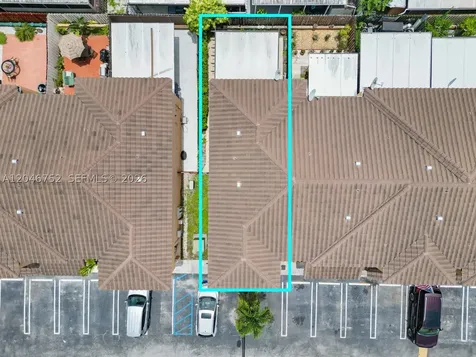 3539 W 76th Street Hialeah FL 33018