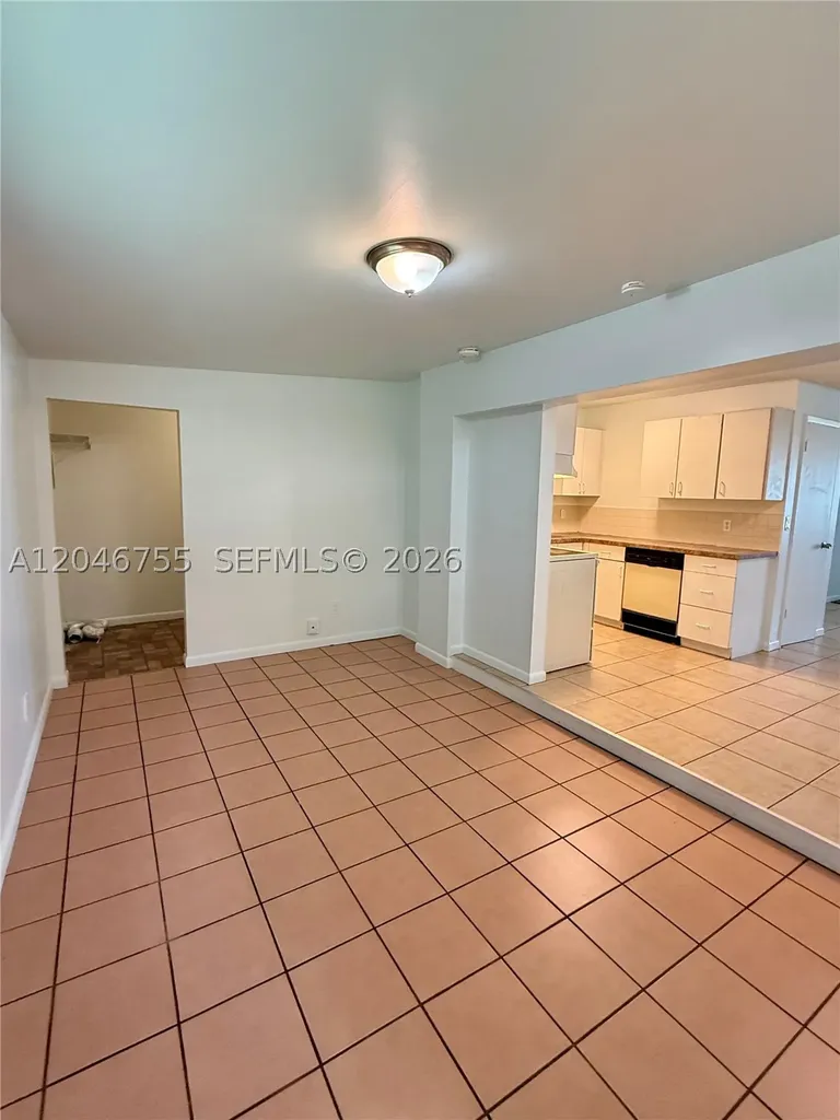 12096 Dolphin Drive Palm Beach Gardens FL 33410