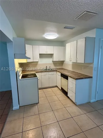 12096 Dolphin Drive Palm Beach Gardens FL 33410