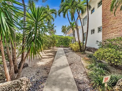 1045 Lenox Avenue Miami Beach FL 33139