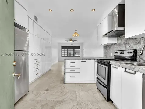 1045 Lenox Avenue Miami Beach FL 33139